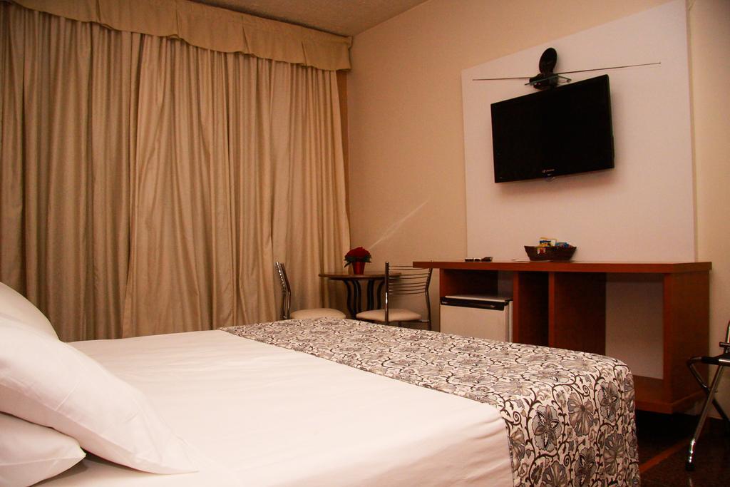 Hotel Rio Do Sono Palmas  Esterno foto